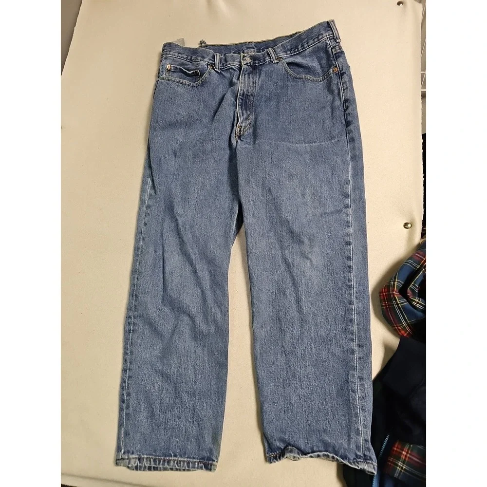 Levis levi 550